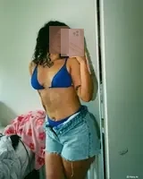 Inès
